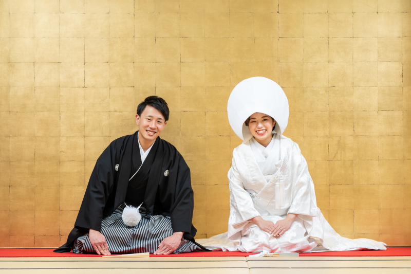 正座シーンから