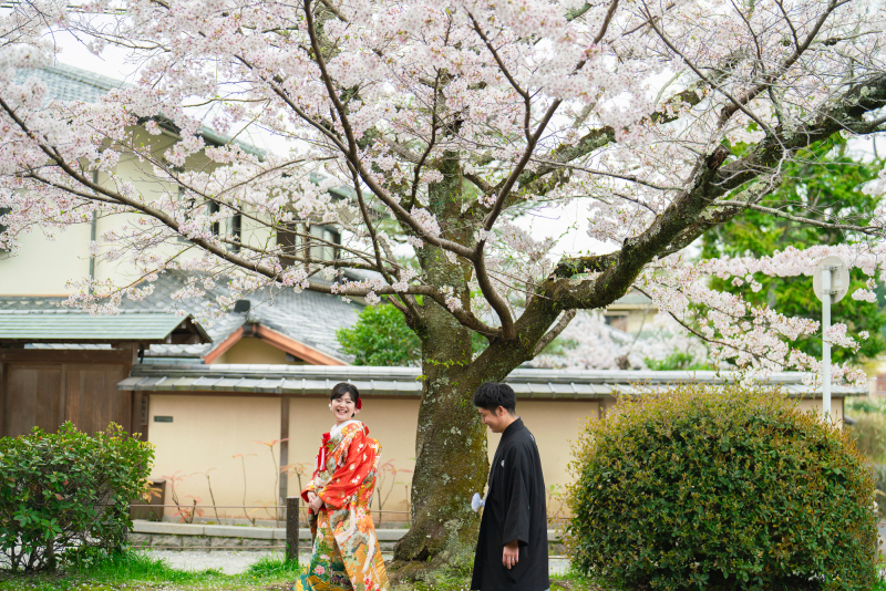 朝早くからお支度