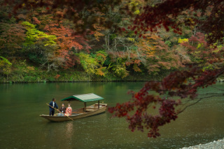 屋形船ロケ＆紅葉満喫フォトウェディング