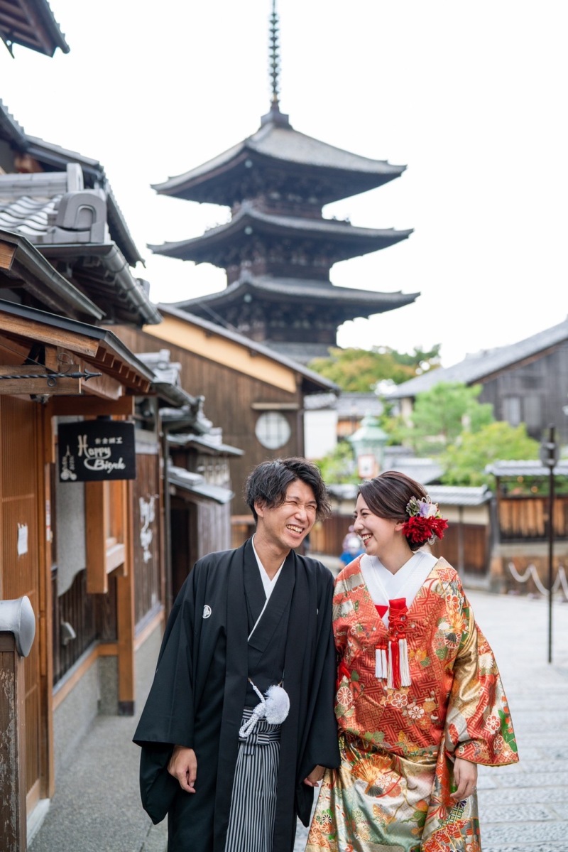 自然な表情でも