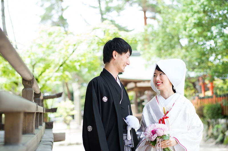 白無垢と黒紋付で撮影を