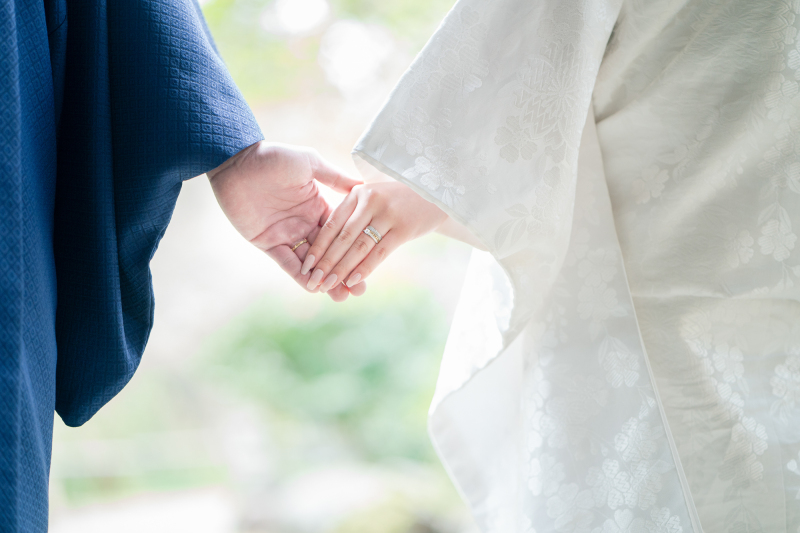 白無垢と青紋付