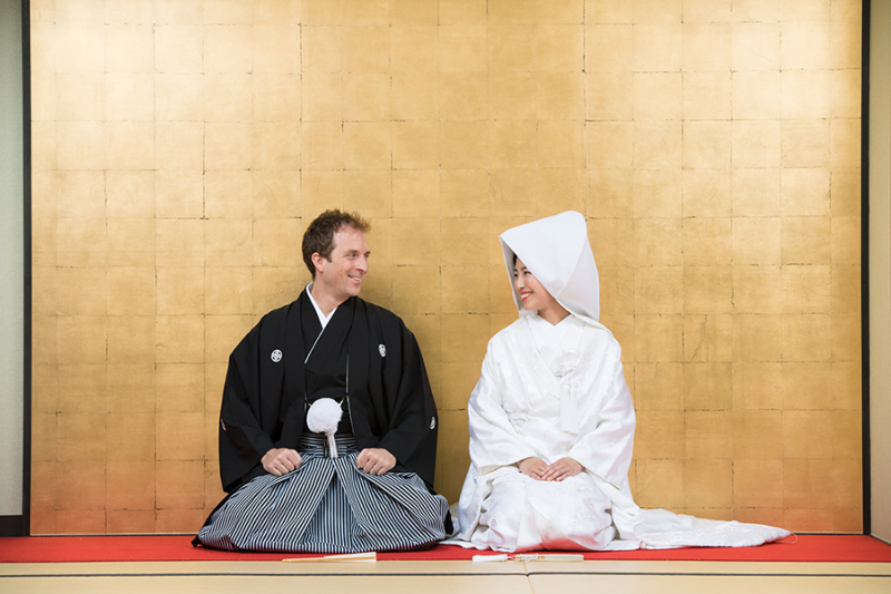 正座シーンはサービス