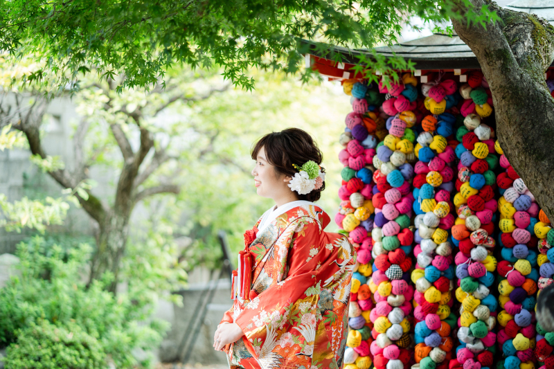 深緑の八坂の塔周辺