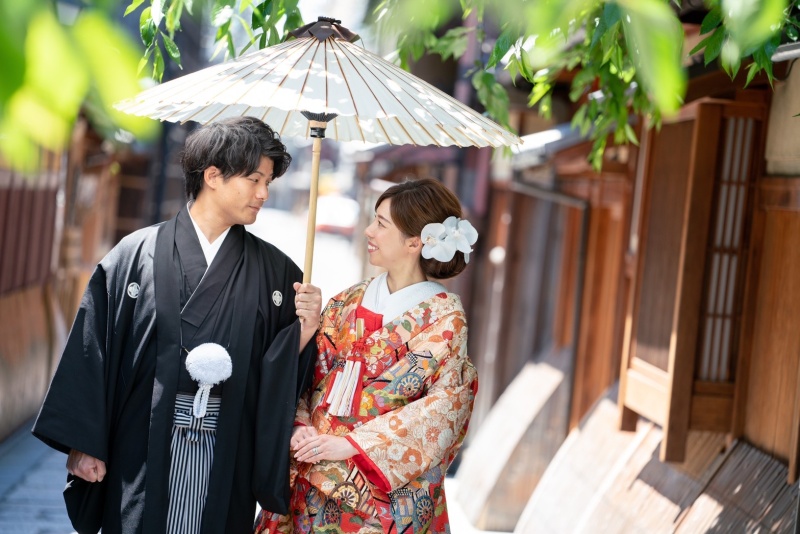 路地でアップめに