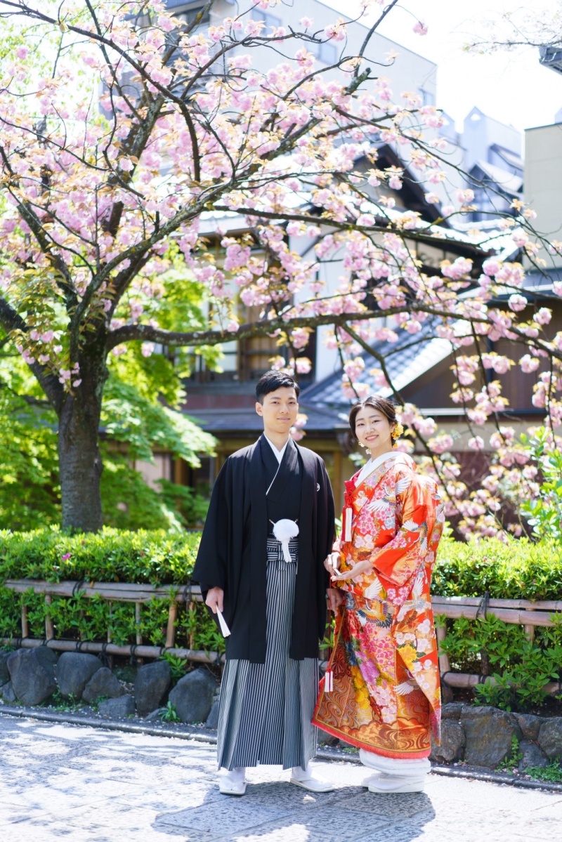 黒紋付と色打掛45番