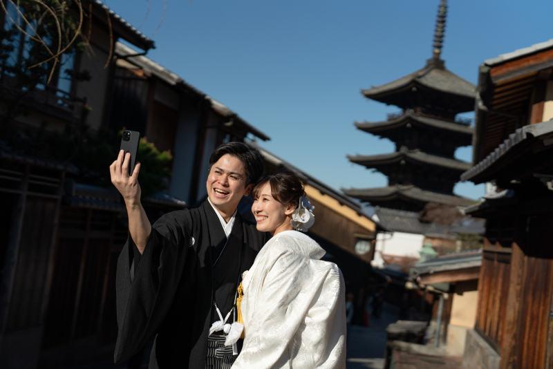 冬の八坂の塔付近