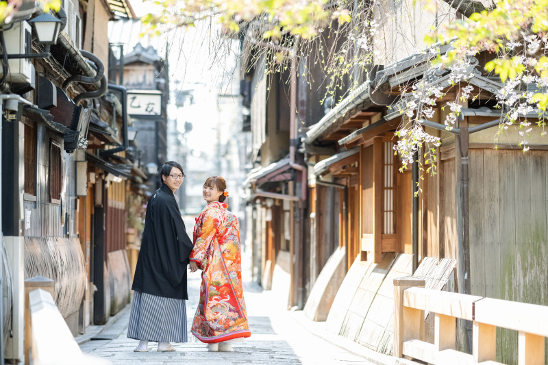 振り向くお二人