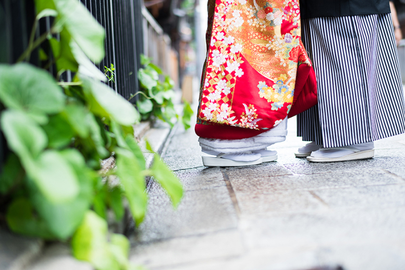 しっかりと寄り添って（足バージョン）