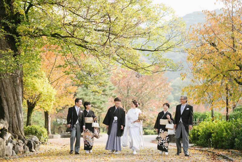 早朝のお寺前撮りとご家族写真