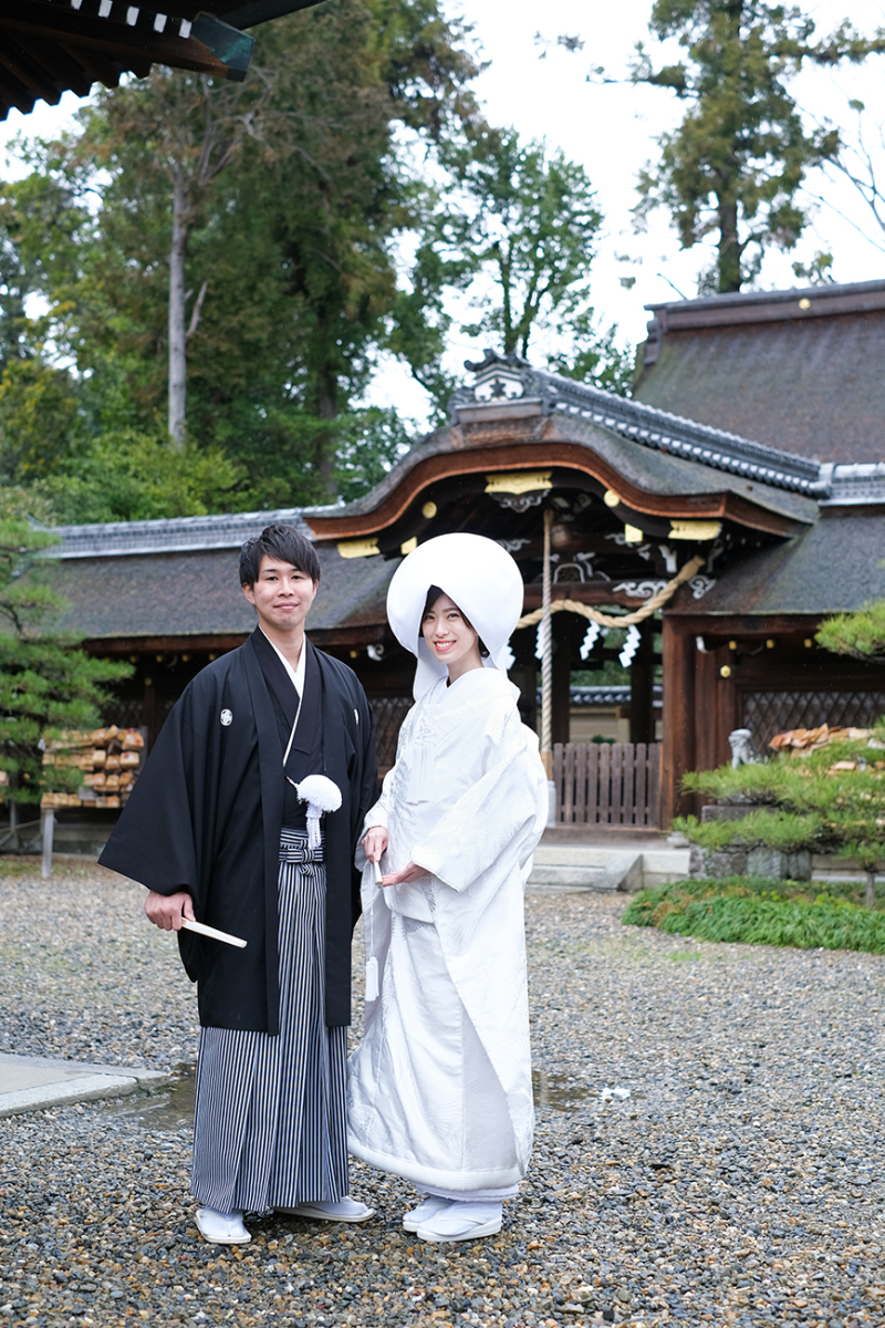 室内の次は外のロケーションで