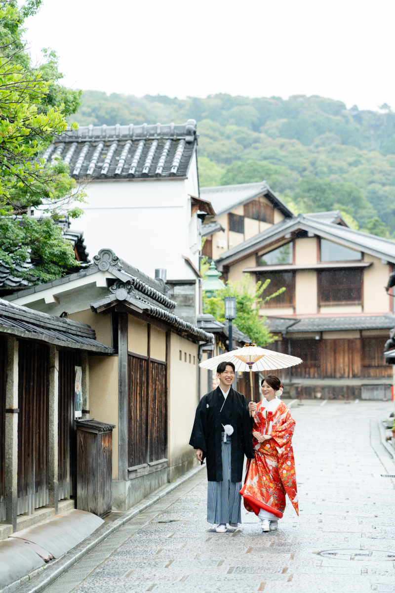 雨足は緩やかに