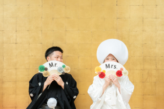 ６月の祇園で白無垢