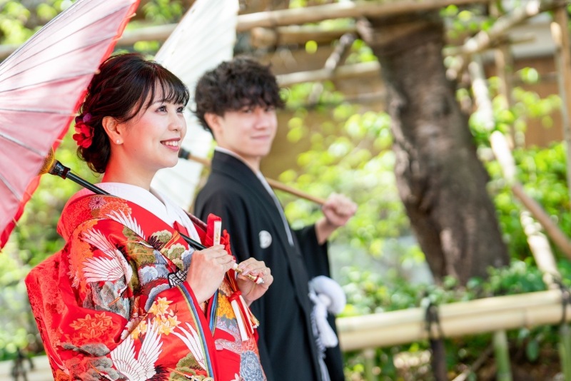 優しく見守って