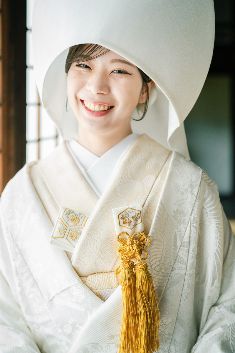 懐剣(かいけん)と筥迫(はこせこ)