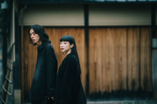 私服フォト（エンゲージメントフォト）で、お二人らしいファッションで写真を残しませんか？きっとお二人の宝物になると思います。