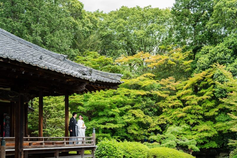 【平日限定】和装2着と洋装1着ロケーションプラン≪祇園・お寺・洋館で撮影≫