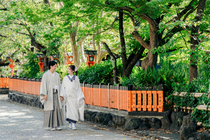 【暑い夏!6~9月限定】京町家&祇園少し和装2着プラン|白無垢と色打掛が着用できる