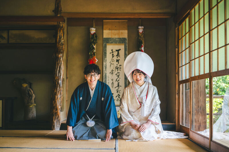 【夏季限定】梅宮大社2着プラン｜白無垢と色打掛と男性1着