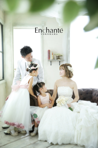 ご家族みなさんでファミリーフォトウェディング