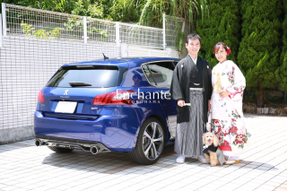 わんちゃんとお車と一緒に和装フォトウェディング