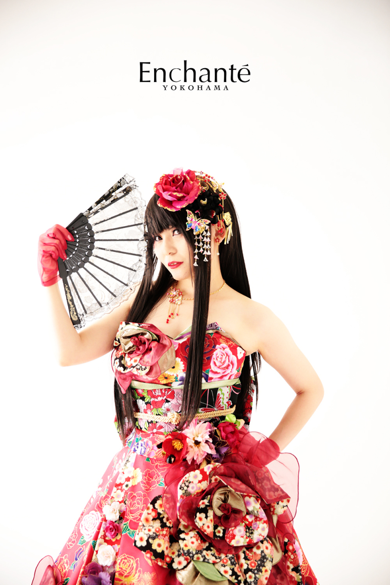 個性的なドレス