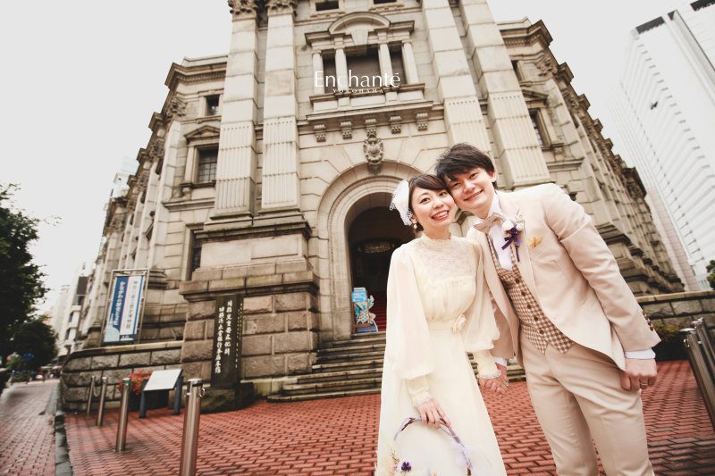 入口前で仲良しショット