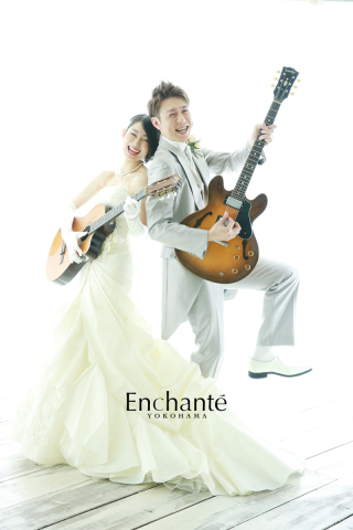 プロギタリストさん来店。