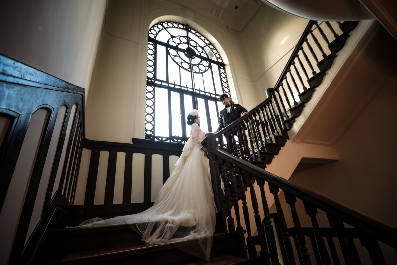 【開港記念会館】洋装ロケーション★ノスタルジックな1日を★5つの特典付き★ブランド衣装・全データ・申請料込み・送迎車あり!