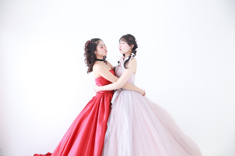 《友人と2人でソロウエディングプラン》一緒にパシャ♡【スタンダードプラン110,000円】*撮影時間45分・データ80カット付き