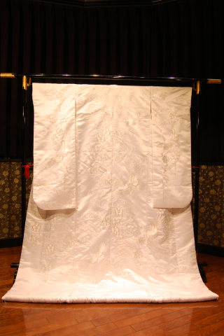 鶴　松　桜　銀の刺繍/0103010