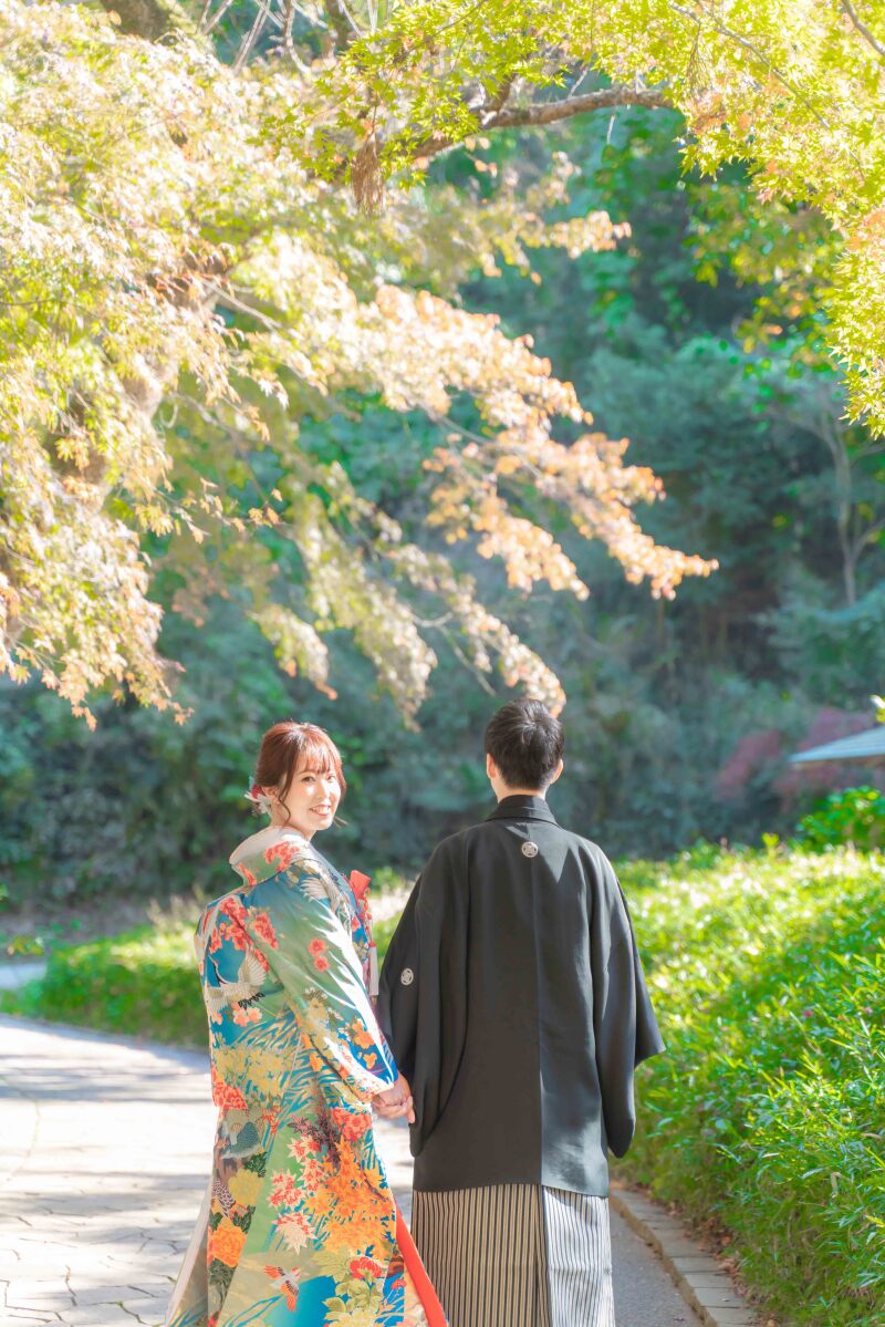 笑顔で振り向く新婦様