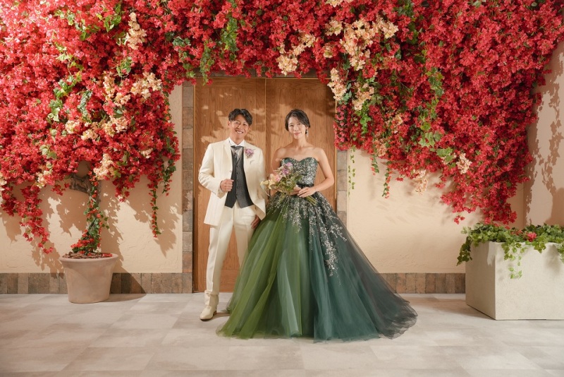 洋装にお色直し