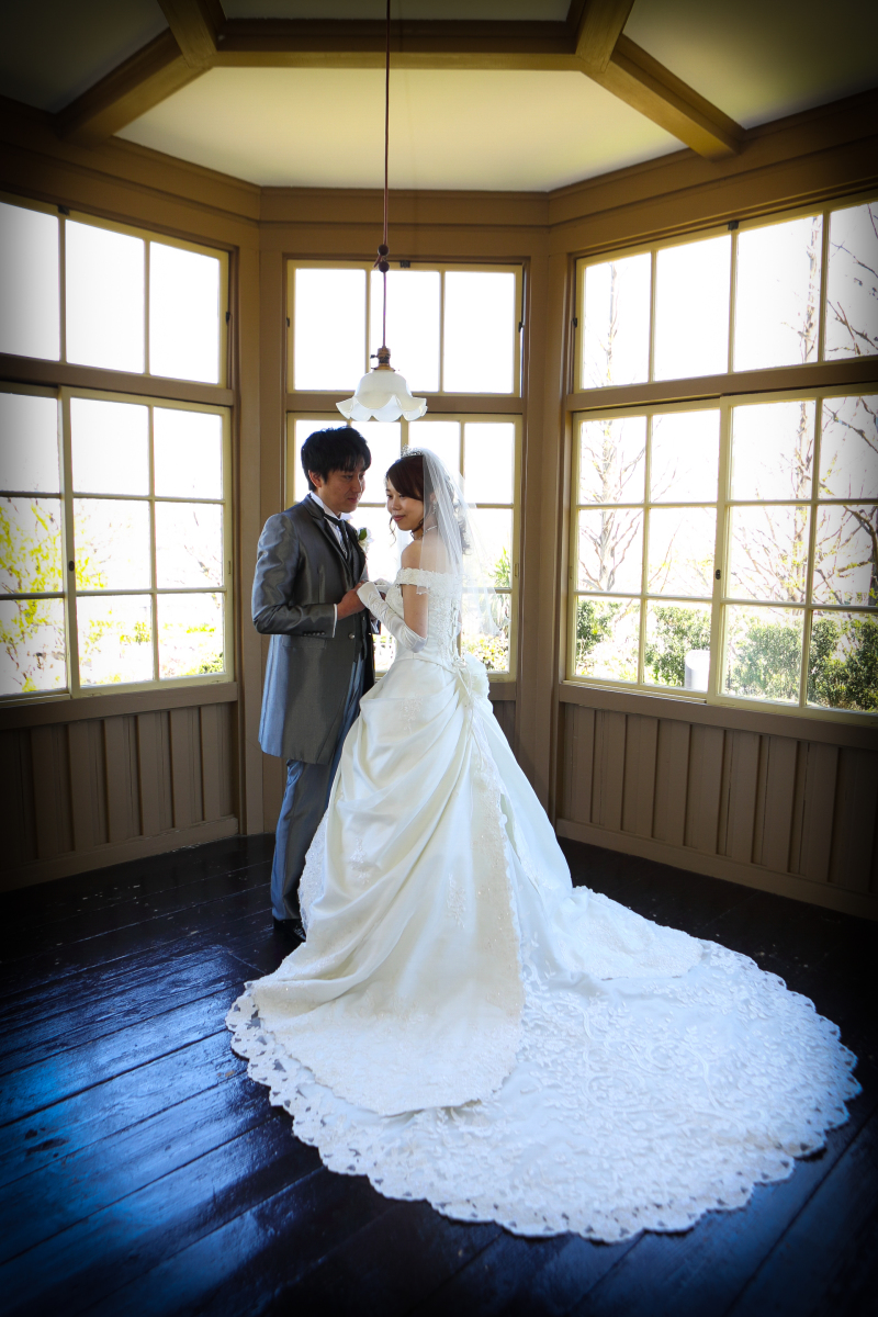 アンティークな洋館でシックに