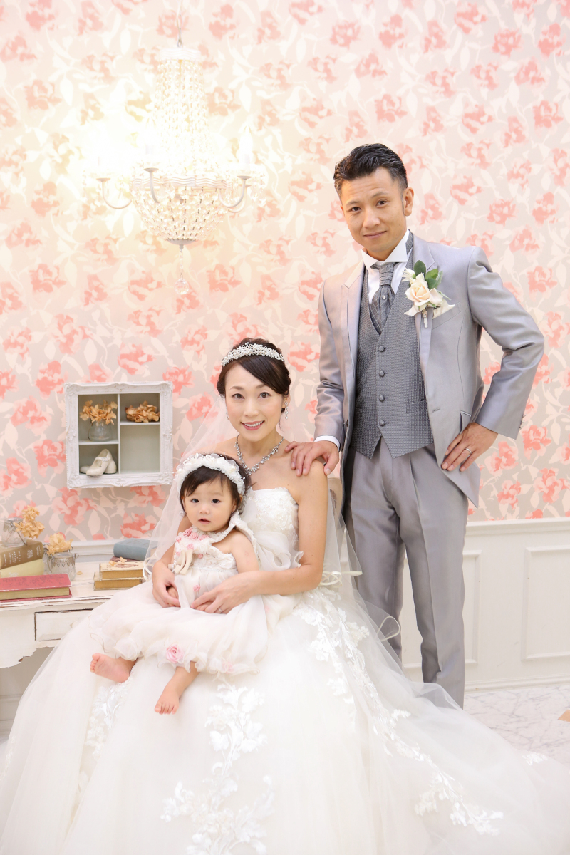 お子様もドレスでおめかし