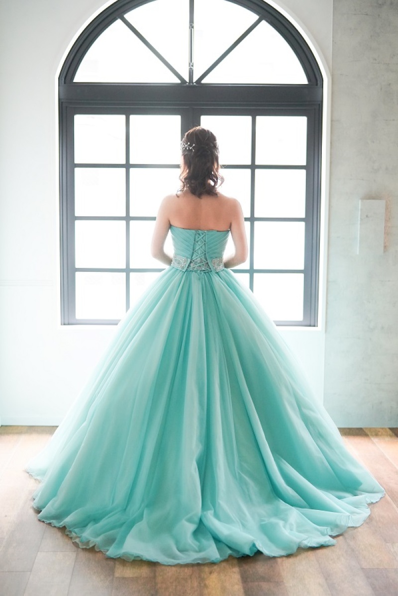 アーチウィンドウ