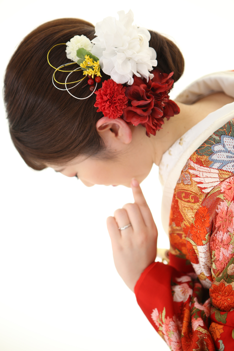 色打掛にお召し替え