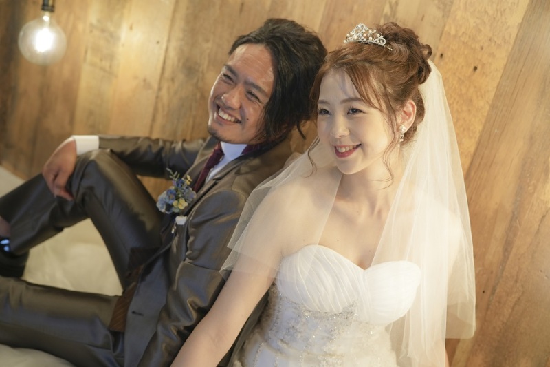 エジソンランプの下で