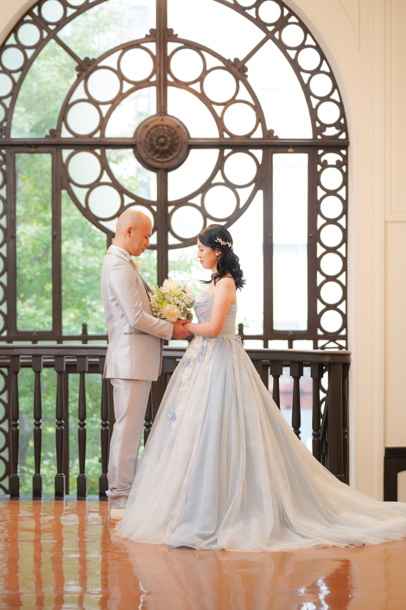 アイアン窓が映し出す、モダンで上品な美意識