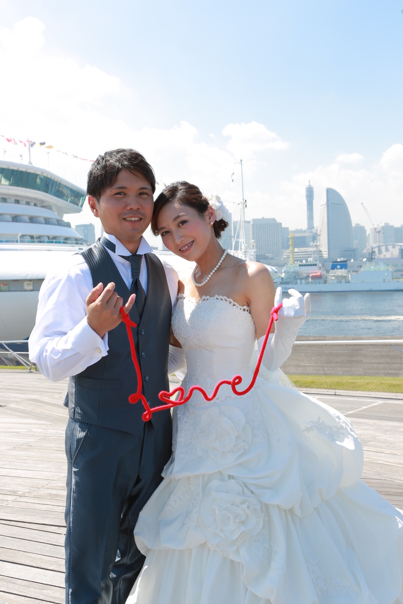 赤い糸で結ばれて