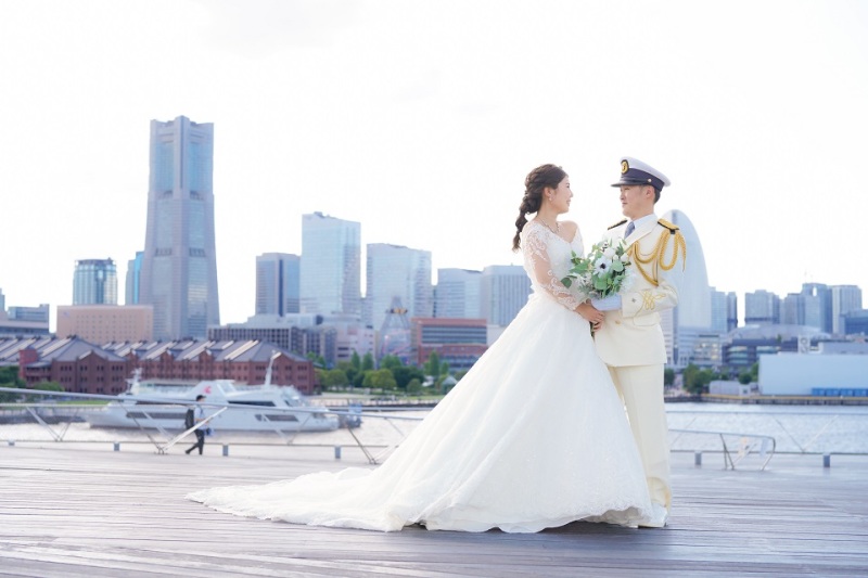 みなとみらいをバックに