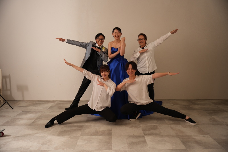 キメ顔も、遊び心も、全力投球