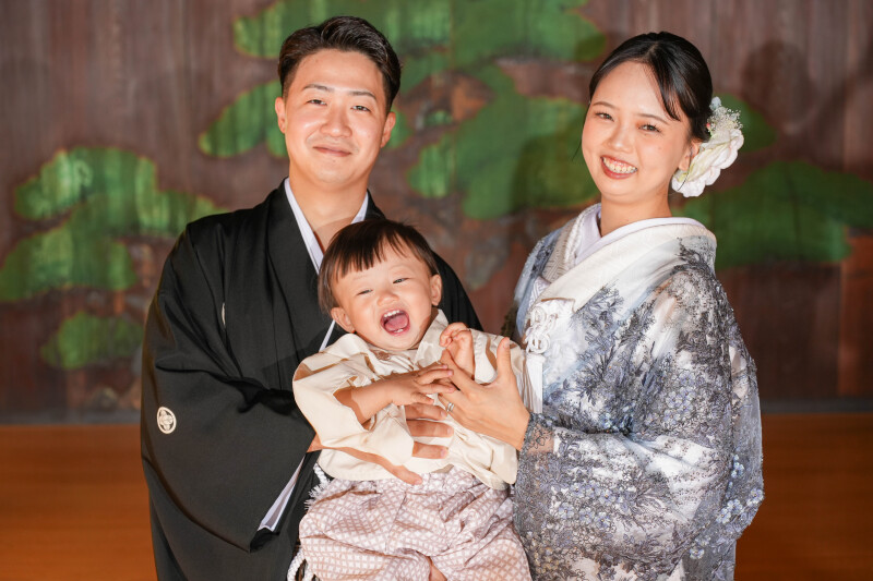 伝統と愛に包まれた、かけがえのない瞬間を