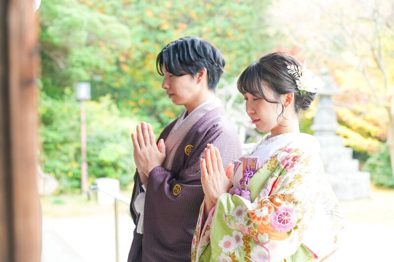 Momona横浜関内店_神社・寺院で撮影できる