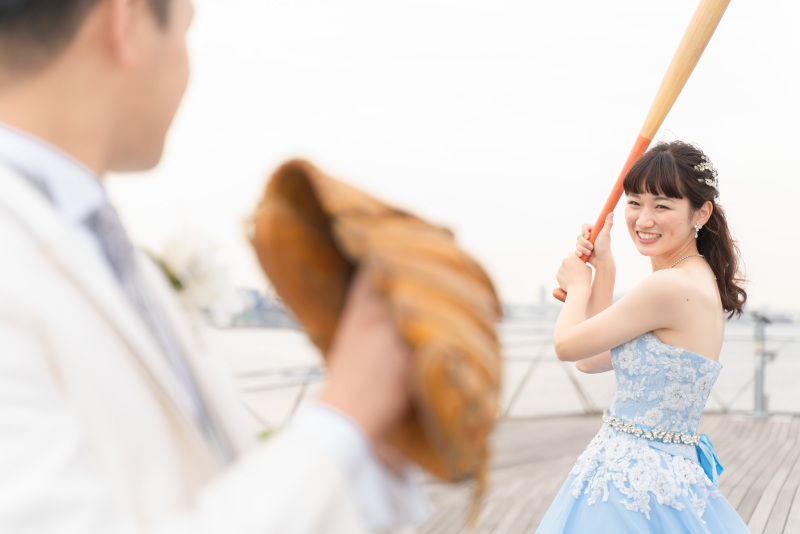 Momona横浜関内店_カラードレスが豊富