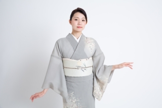 ご列席様訪問着着付料