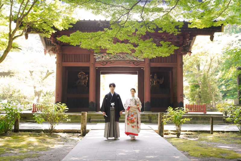 【古都鎌倉和装ロケーションフォトプラン】プラチナアルバム付き！鎌倉駅から徒歩6分の好立地にあるサロンでのお支度で楽々！