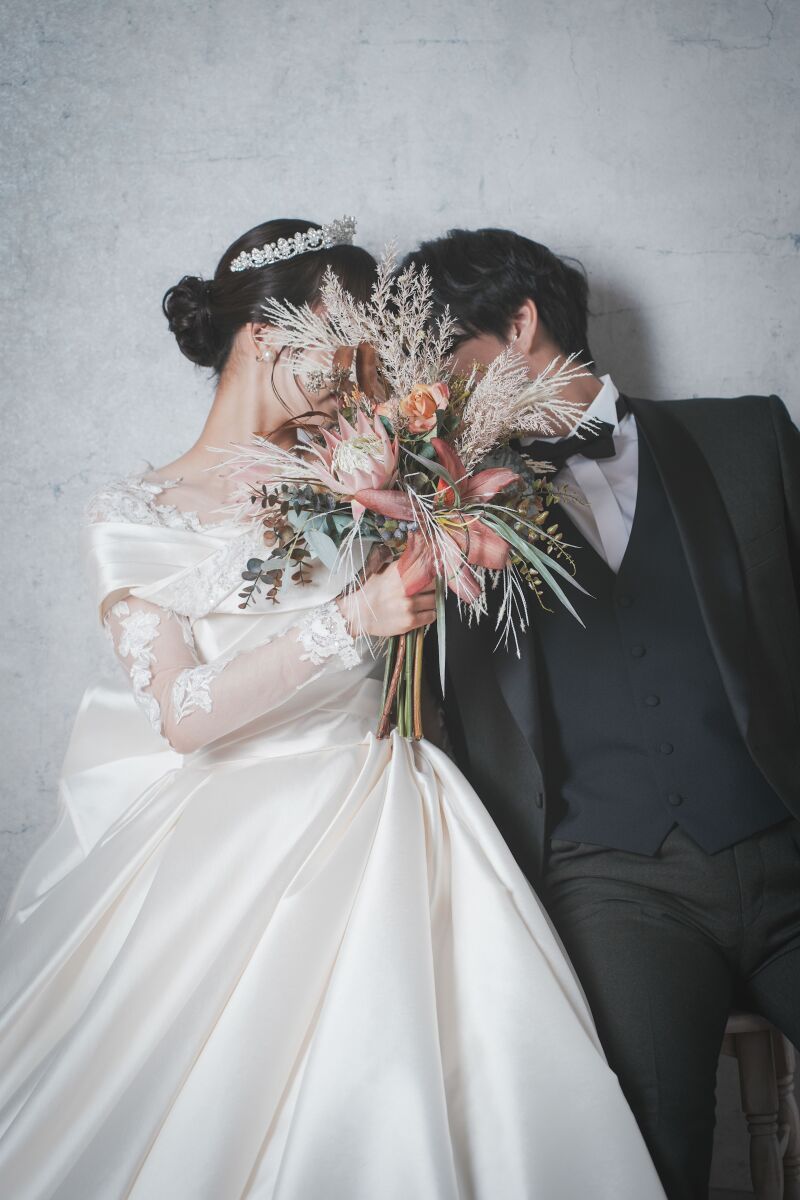 【スタジオ洋装プラチナアルバム付きプラン】 全データ付き