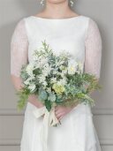 クラッチブーケ　（白&times;グリーン）