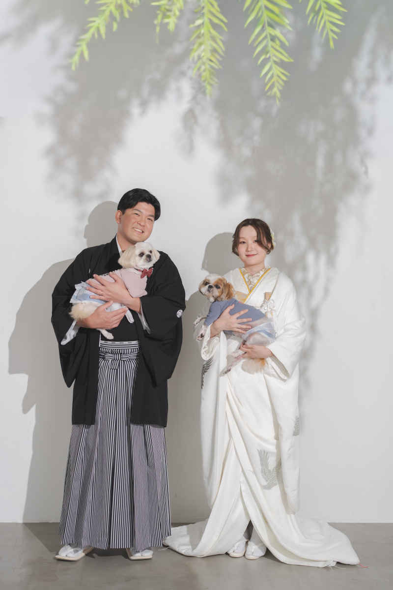 スタジオはシンプルな背景が魅力☆